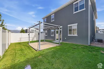 2104 W 3360 S, Syracuse, UT 84075 - Photo 29