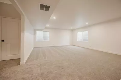 1089 E Blackfeet Dr #518, Eagle Mountain, UT 84005 - Photo 17