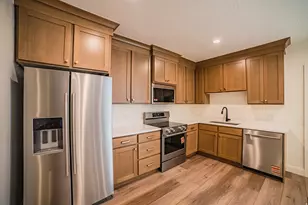 243 S Cottonwood Rd, Vineyard, UT 84059 - Photo 13