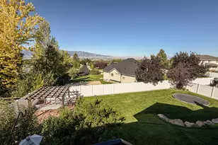 723 Cove St, Providence, UT 84332 - Photo 35