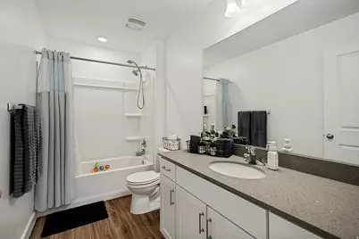 995 E Mecham Ave #122, Layton, UT 84040 - Photo 21