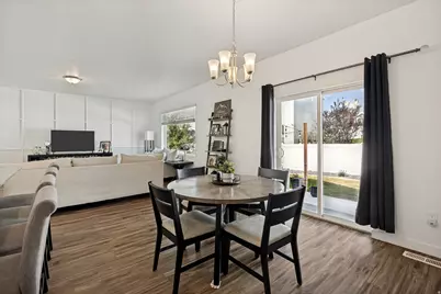 995 E Mecham Ave #122, Layton, UT 84040 - Photo 11