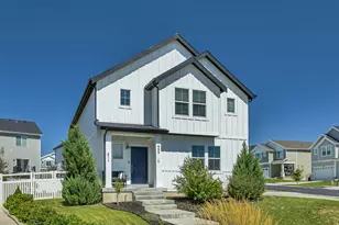 995 E Mecham Ave, Layton, UT 84040 - Photo 3