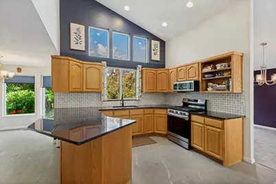 4207 S Skyline Dr, Ogden, UT 84403 - Photo 11