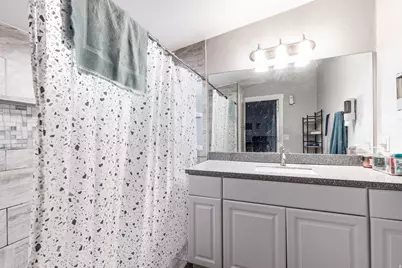 8522 S Solar Way E #8522, Sandy, UT 84070 - Photo 15