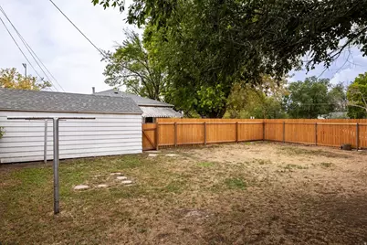 1174 W 300 N, Salt Lake City, UT 84116 - Photo 29