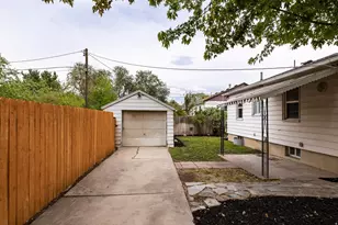 1174 W 300 N, Salt Lake City, UT 84116 - Photo 31