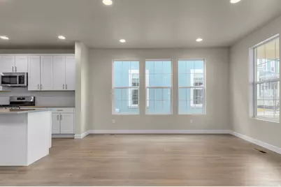 7007 W Granbury Dr, South Jordan, UT 84009 - Photo 9