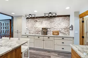 585 N Center St, Midway, UT 84049 - Photo 17