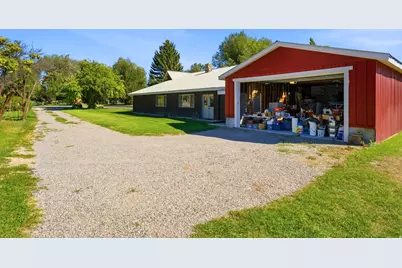 585 N Center St, Midway, UT 84049 - Photo 39