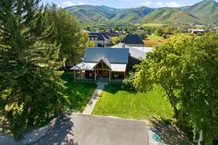 585 N Center St, Midway, UT 84049 - Photo 43