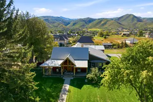 585 N Center St, Midway, UT 84049 - Photo 41