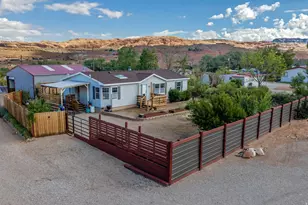 1885 Plateau Cir, Moab, UT 84532 - Photo 1