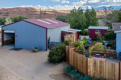1885 Plateau Cir, Moab, UT 84532 - Photo 7