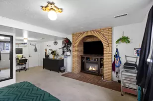 393 N Tahoe St, Tooele, UT 84074 - Photo 11
