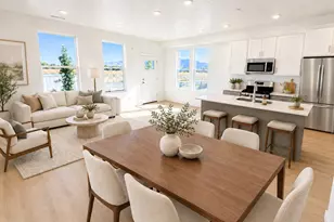 921 W Halvorsen Parkway, Saratoga Springs, UT 84045 - Photo 5