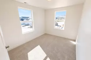 921 W Halvorsen Parkway, Saratoga Springs, UT 84045 - Photo 21