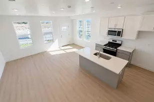 921 W Halvorsen Parkway, Saratoga Springs, UT 84045 - Photo 9