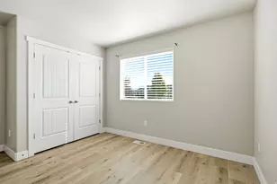 664 S Saddle Rd, Grantsville, UT 84029 - Photo 17