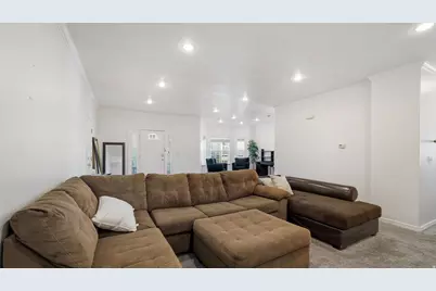 1306 E 720 N, Provo, UT 84606 - Photo 3