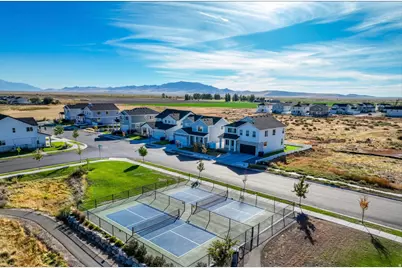 2986 S 2550 W, Syracuse, UT 84075 - Photo 33