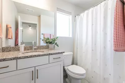 2986 S 2550 W, Syracuse, UT 84075 - Photo 21