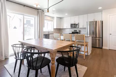 2986 S 2550 W, Syracuse, UT 84075 - Photo 7
