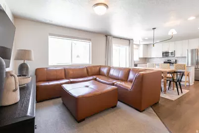 2986 S 2550 W, Syracuse, UT 84075 - Photo 5