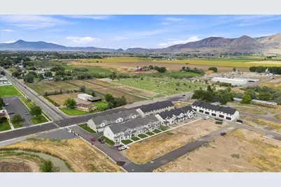 77 E 1225 S, Tremonton, UT 84337 - Photo 59