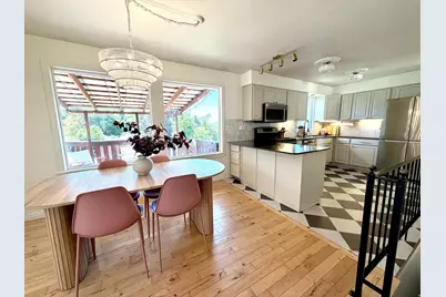 916 E Sunburn Ln, Sandy, UT 84094 - Photo 7