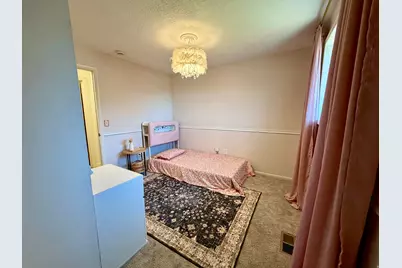 916 E Sunburn Ln, Sandy, UT 84094 - Photo 29