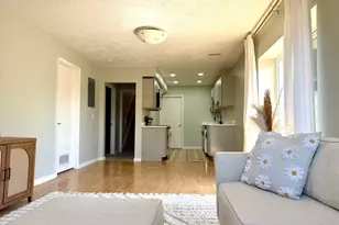 916 E Sunburn Ln, Sandy, UT 84094 - Photo 17