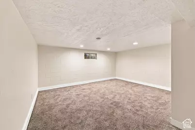 240 N 300 E, Springville, UT 84663 - Photo 23