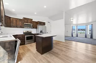 2102 E 1820 S, Vernal, UT 84078 - Photo 5