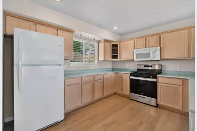 1305 S Alpine Way E, Provo, UT 84606 - Photo 19