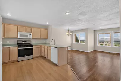 1305 S Alpine Way E, Provo, UT 84606 - Photo 21
