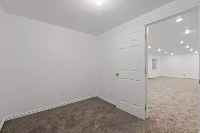 7344 S Regal Hill Dr, West Jordan, UT 84081 - Photo 27