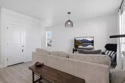 3528 S 4300 W, West Haven, UT 84401 - Photo 7