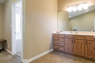 1136 N 700 W, Centerville, UT 84014 - Photo 23