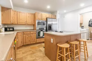1136 N 700 W, Centerville, UT 84014 - Photo 11