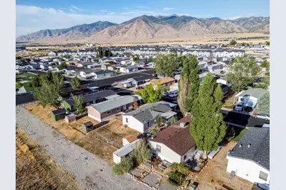 1651 N 150 E, Tooele, UT 84074 - Photo 41