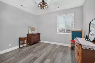 2093 N Lone Rock Dr, Saint George, UT 84770 - Photo 31