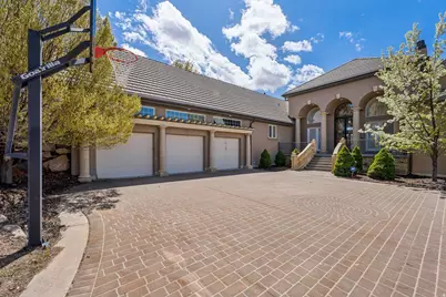 1714 Ridge Point Dr E, Bountiful, UT 84010 - Photo 13