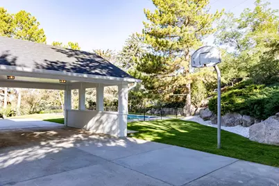 325 N Federal Heights Cir, Salt Lake City, UT 84103 - Photo 89