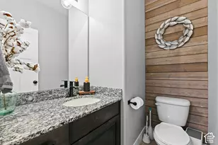 518 W Regal Dr, Saratoga Springs, UT 84045 - Photo 7