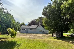 96 N Main, Millville, UT 84326 - Photo 13