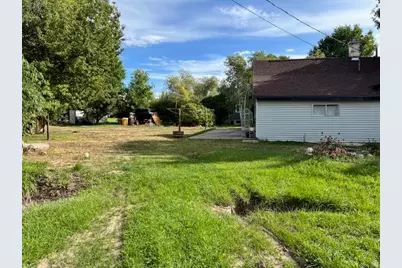 96 N Main, Millville, UT 84326 - Photo 15