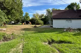96 N Main, Millville, UT 84326 - Photo 15