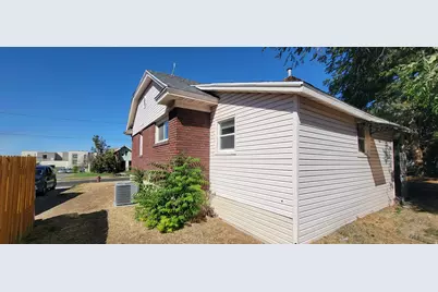 154 E Utah Ave, Tooele, UT 84074 - Photo 17