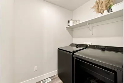 2160 S 1490 W, Logan, UT 84339 - Photo 23